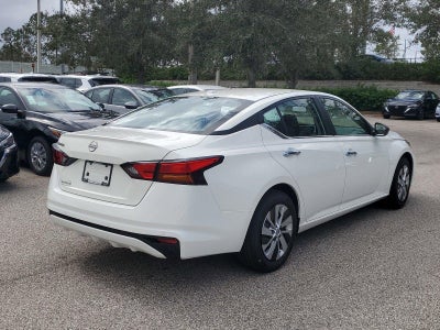 2025 Nissan Altima S FWD