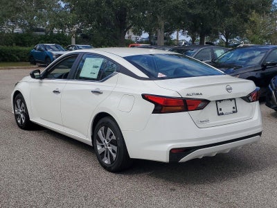 2025 Nissan Altima S FWD