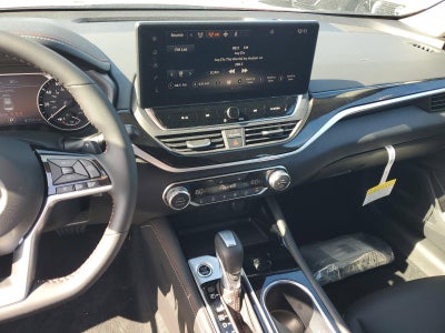 2025 Nissan Altima SR FWD