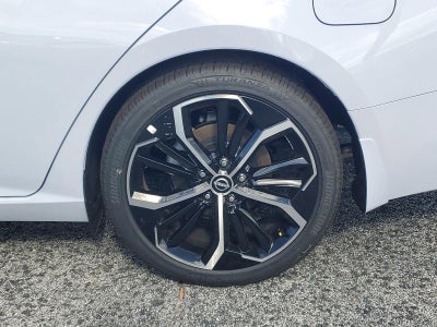 2025 Nissan Altima SR FWD