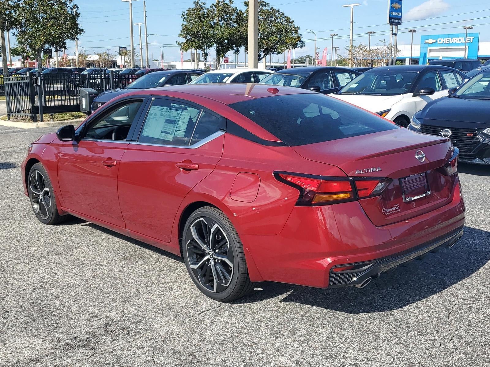 2025 Nissan Altima SR FWD