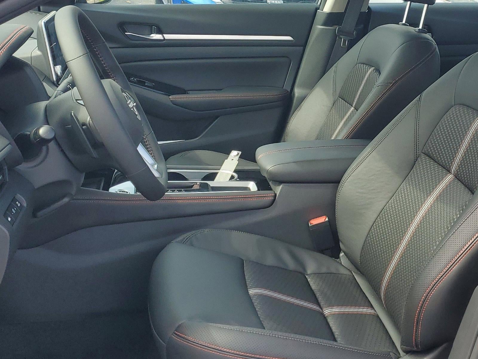 2025 Nissan Altima SR FWD