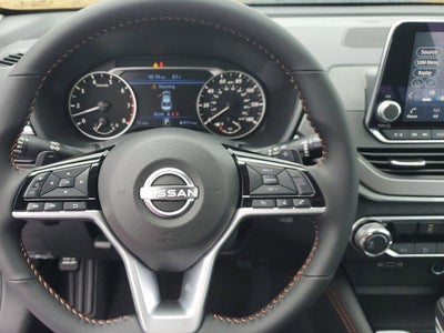 2025 Nissan Altima SR FWD