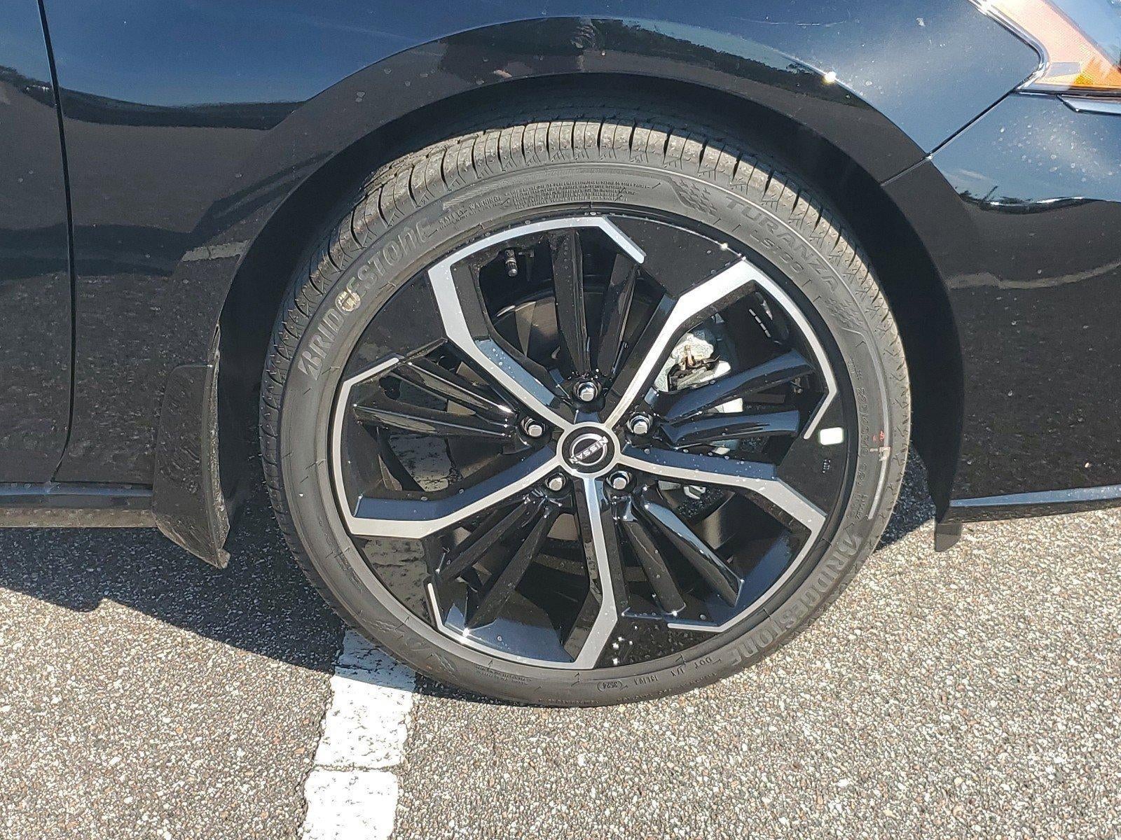 2025 Nissan Altima SR FWD