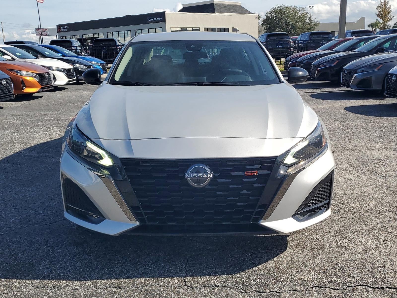 2025 Nissan Altima SR FWD