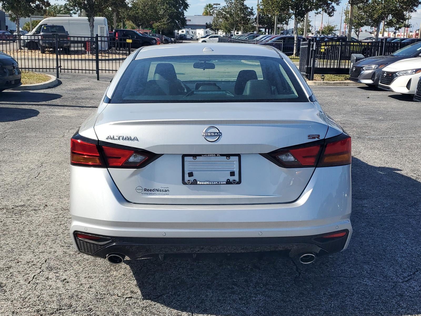 2025 Nissan Altima SR FWD