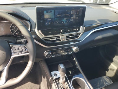 2025 Nissan Altima SR FWD