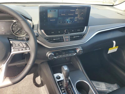 2026 Nissan Altima SR FWD