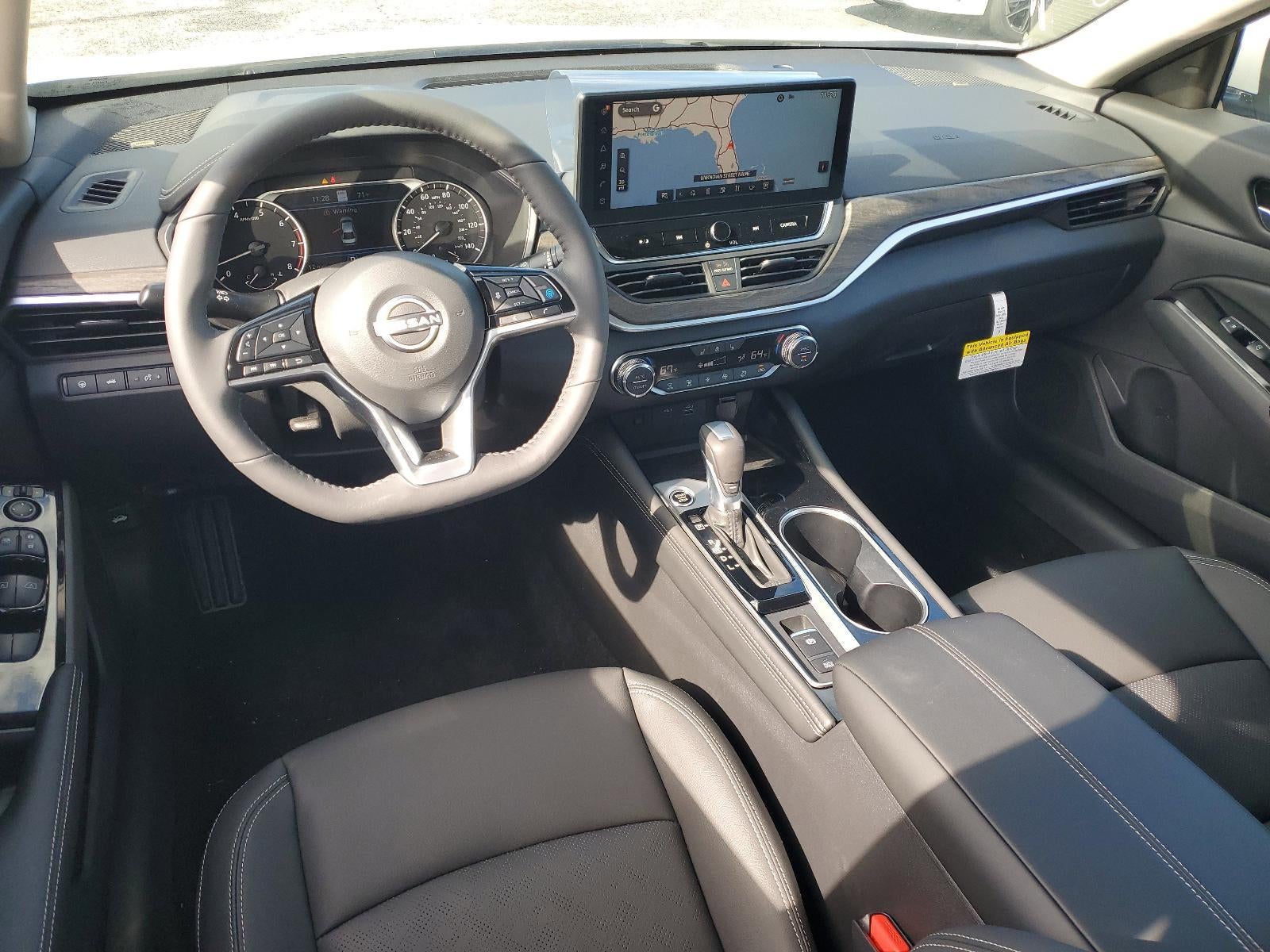 2025 Nissan Altima SL FWD