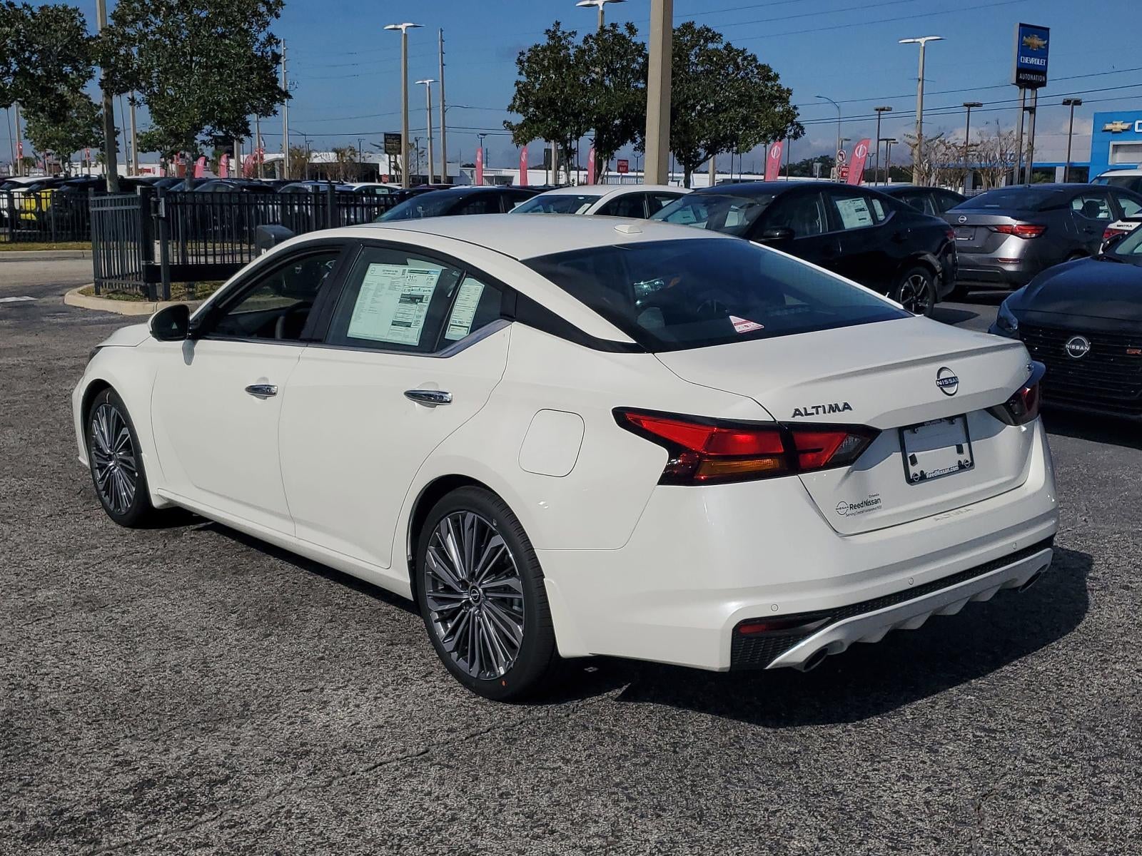 2025 Nissan Altima SL FWD