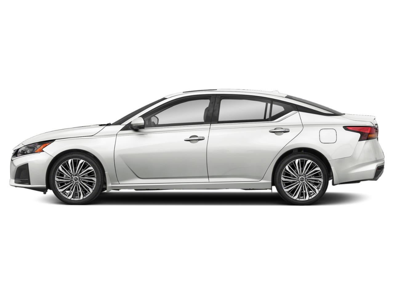 2025 Nissan Altima SL FWD