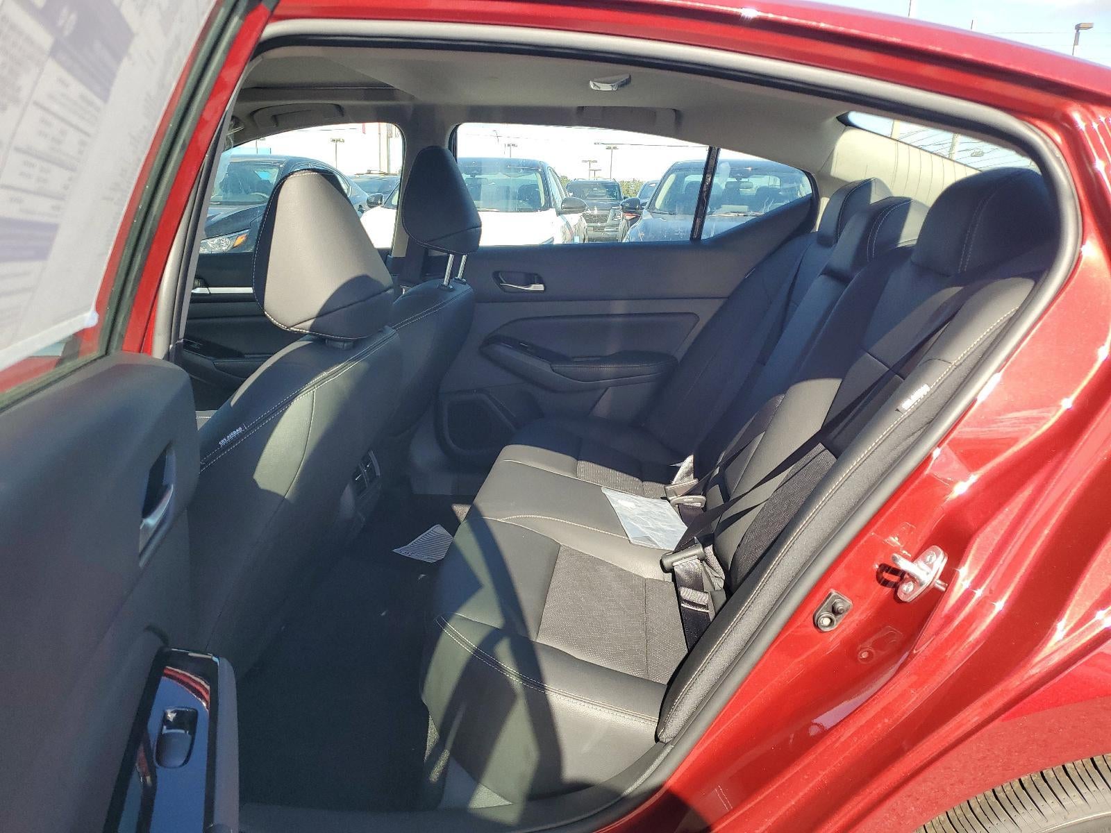 2025 Nissan Altima SL FWD