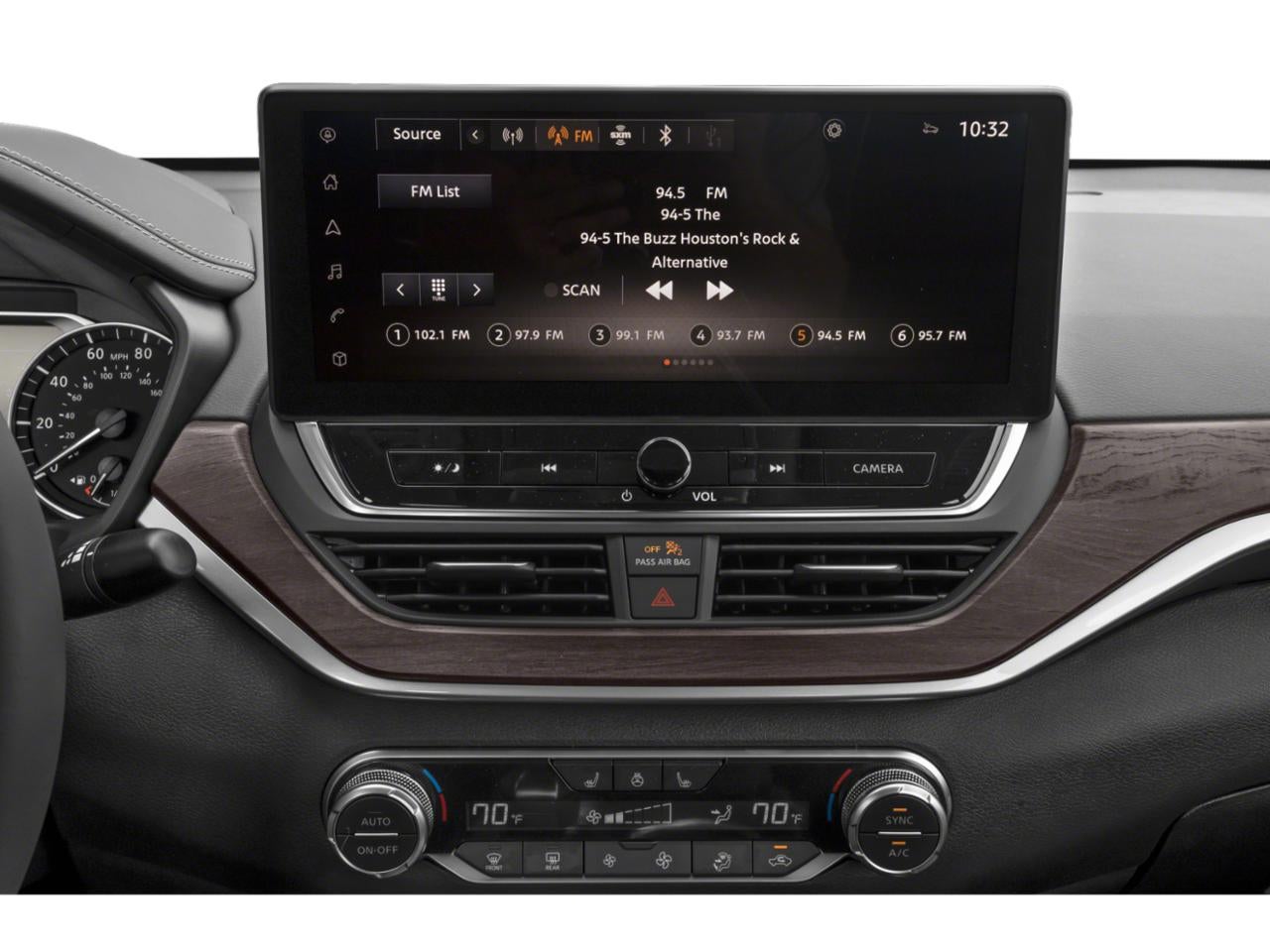 2025 Nissan Altima SL FWD