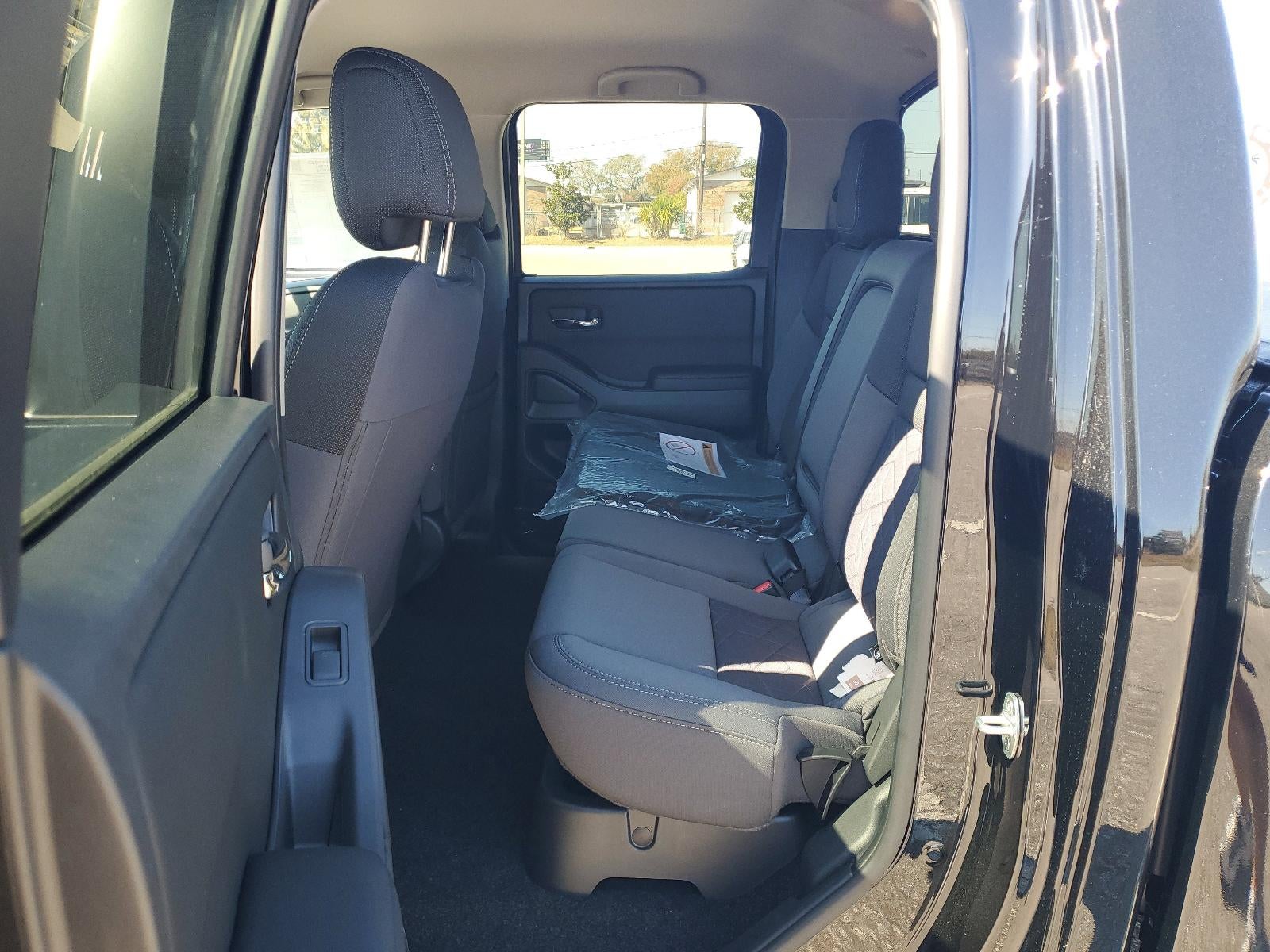 2026 Nissan Frontier Crew Cab 4x2 SV