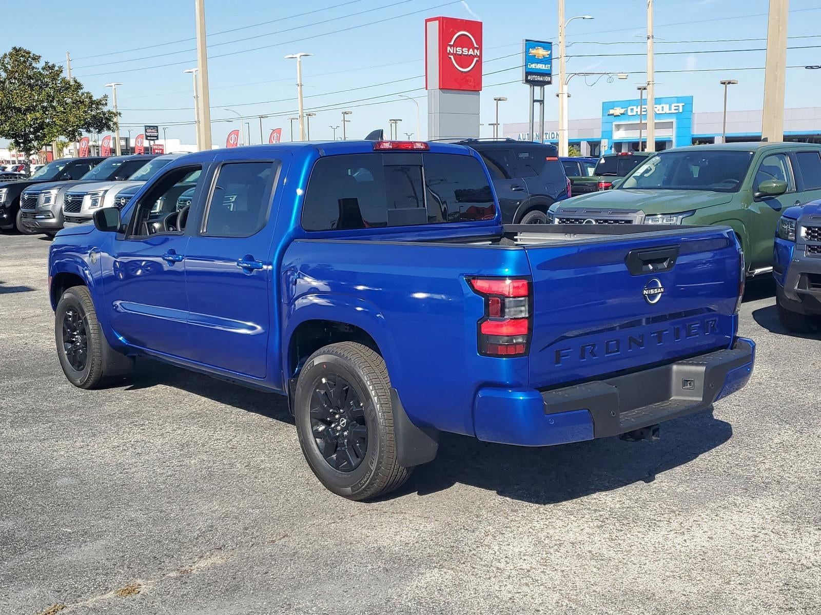 2026 Nissan Frontier Crew Cab 4x2 SV