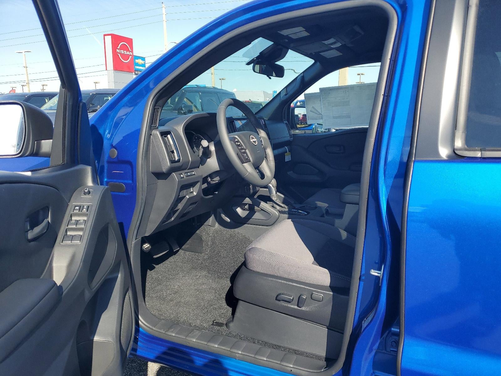 2026 Nissan Frontier Crew Cab 4x2 SV