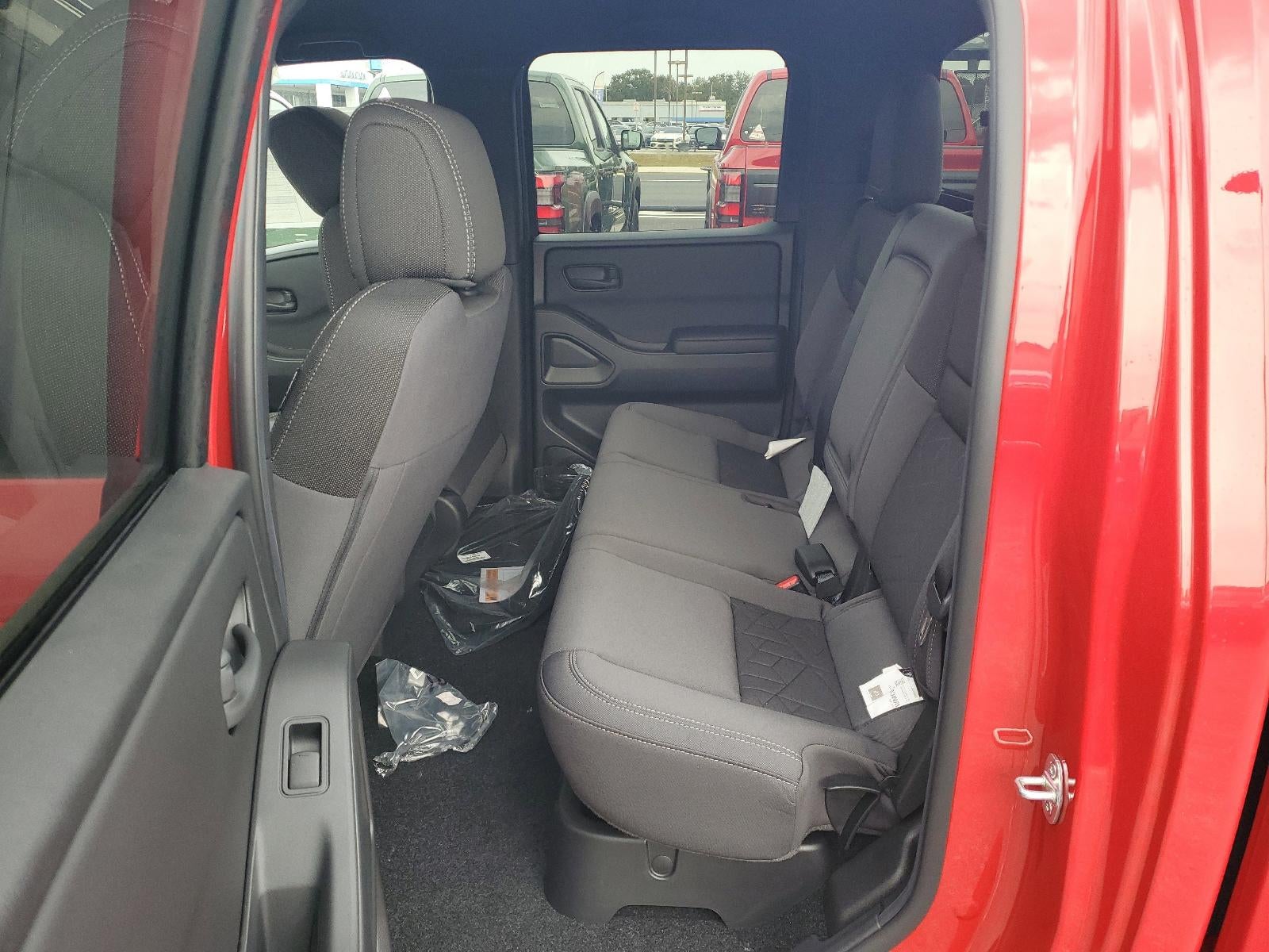 2026 Nissan Frontier Crew Cab 4x2 SV