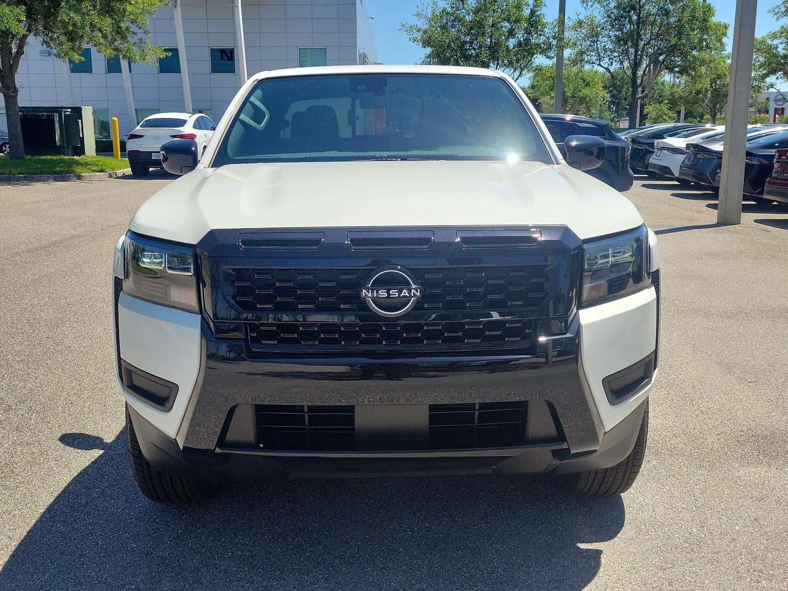 2026 Nissan Frontier Crew Cab 4x2 SV