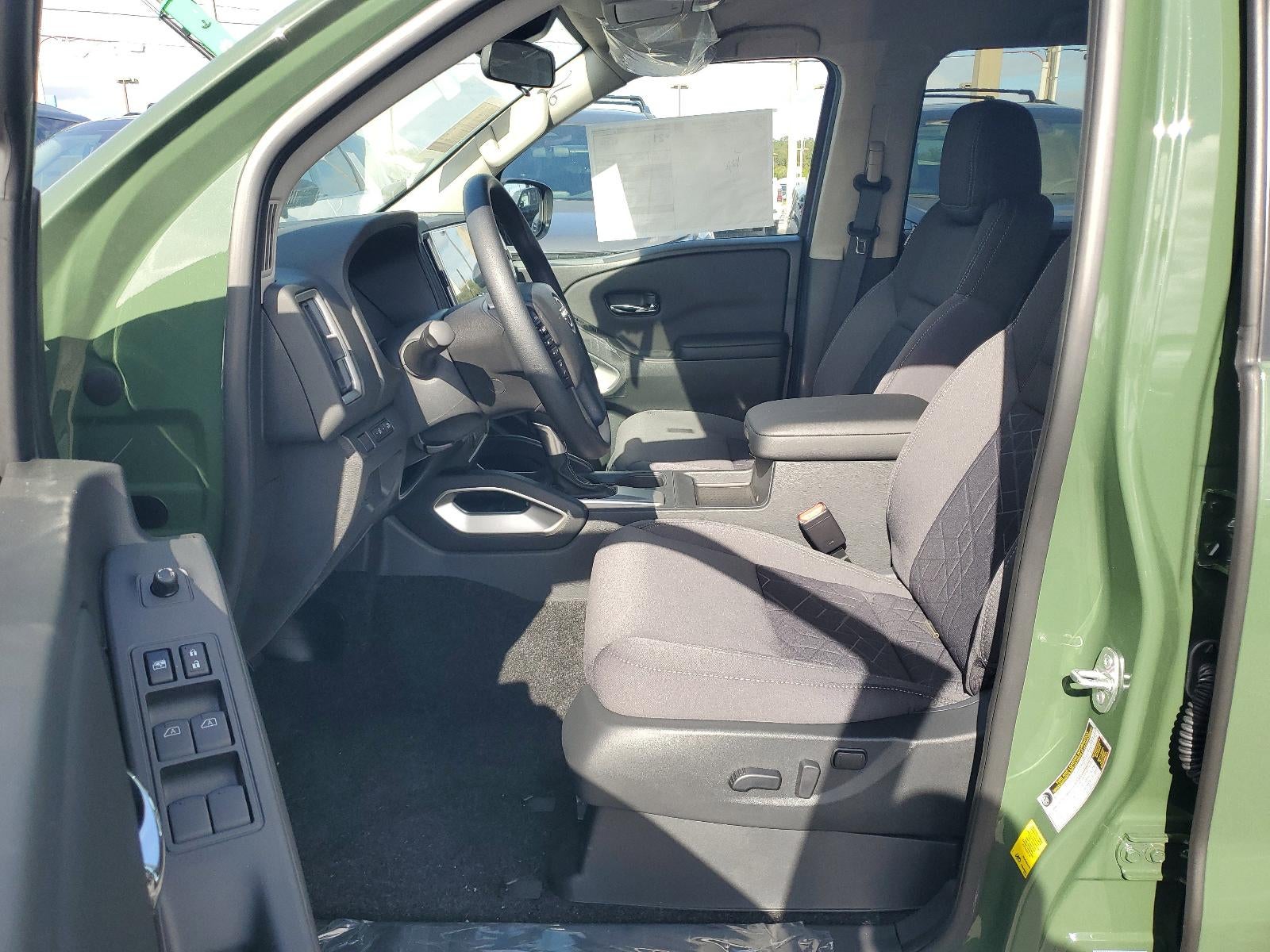 2026 Nissan Frontier Crew Cab 4x2 SV