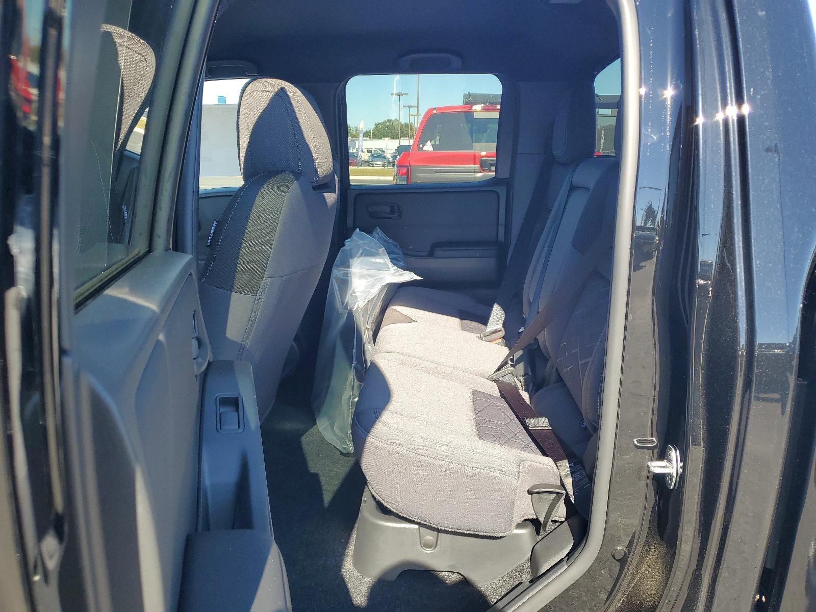 2026 Nissan Frontier Crew Cab 4x2 SV