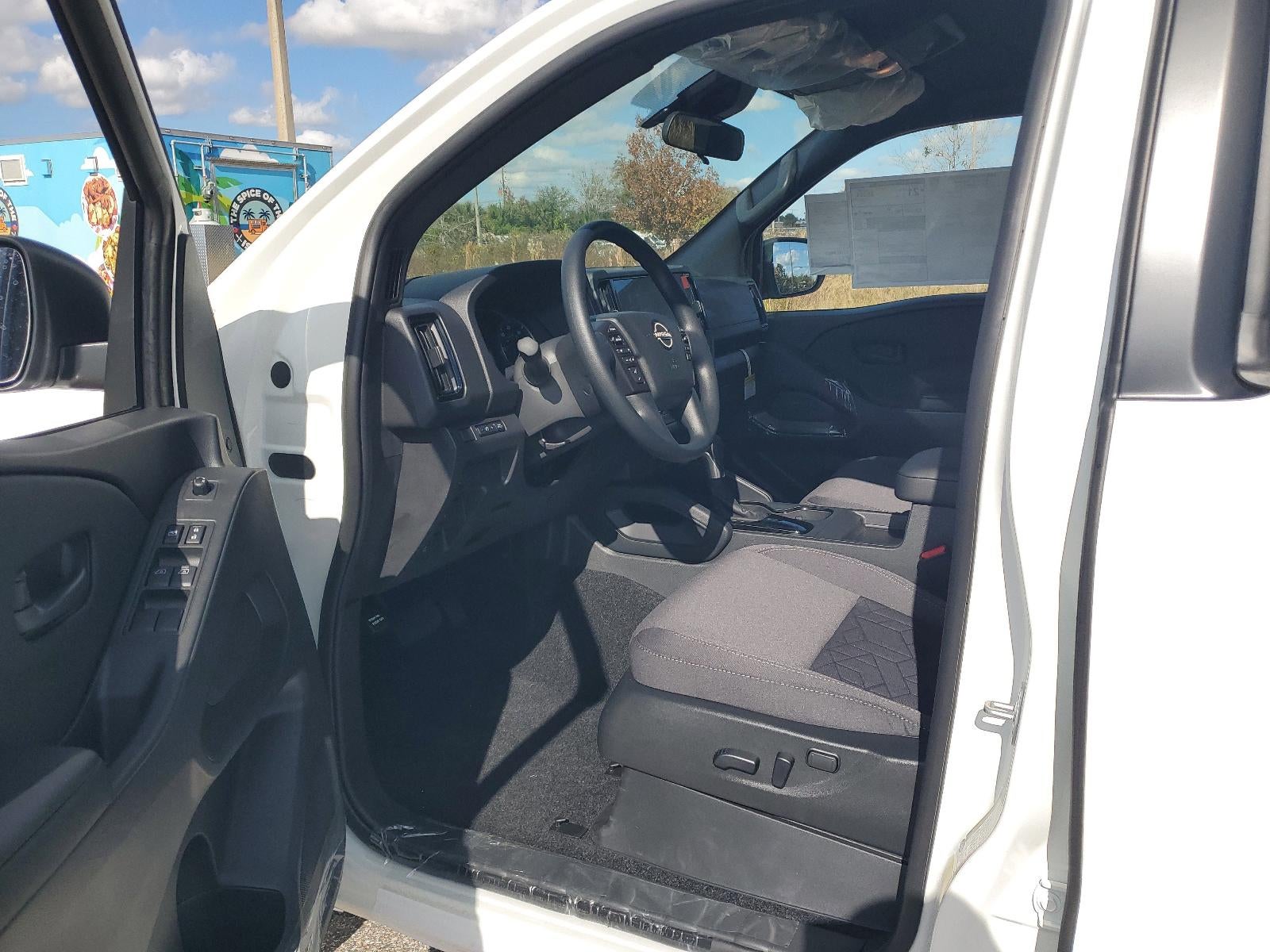 2026 Nissan Frontier Crew Cab 4x2 SV