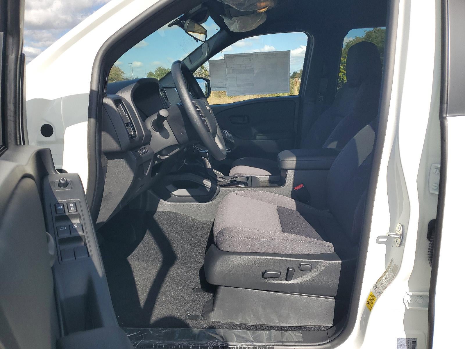 2026 Nissan Frontier Crew Cab 4x2 SV