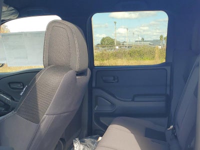 2026 Nissan Frontier Crew Cab 4x2 SV