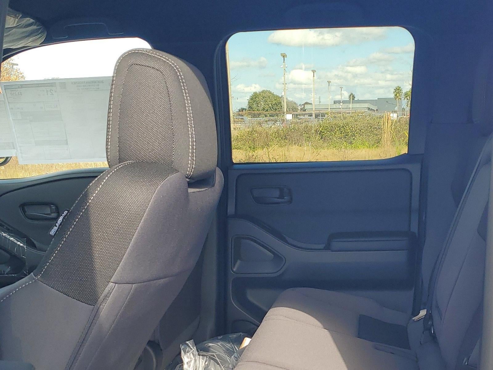 2026 Nissan Frontier Crew Cab 4x2 SV