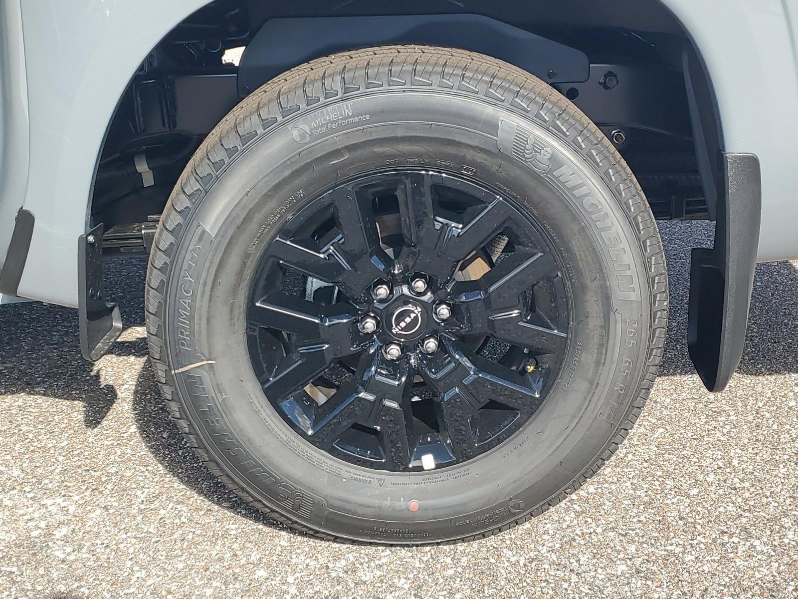 2026 Nissan Frontier Crew Cab 4x2 SV