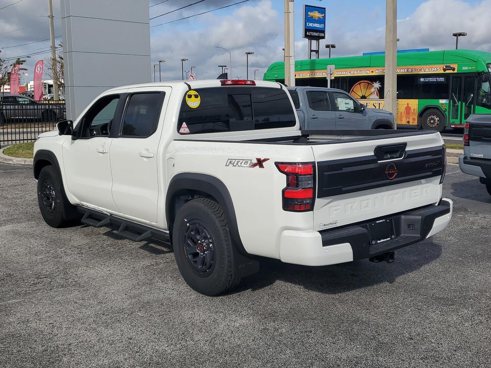 2025 Nissan Frontier Crew Cab 4x2 PRO-X