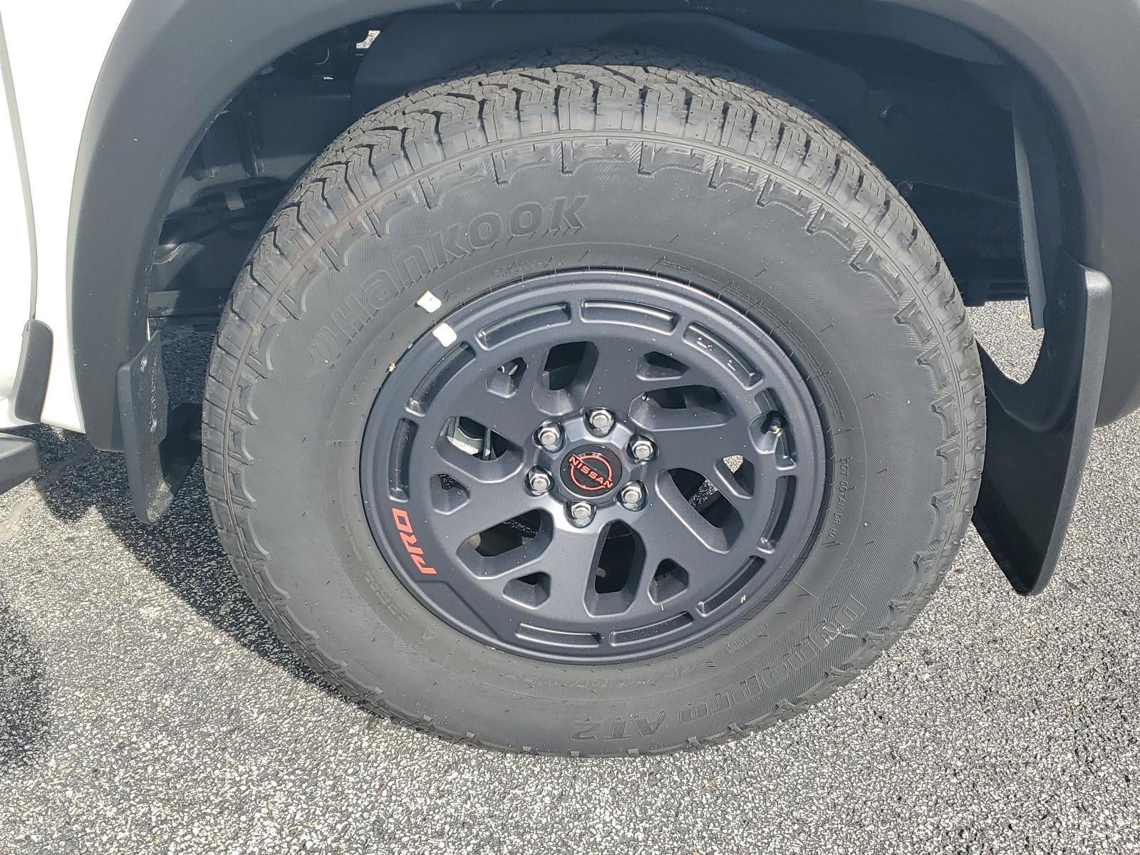 2025 Nissan Frontier Crew Cab 4x2 PRO-X