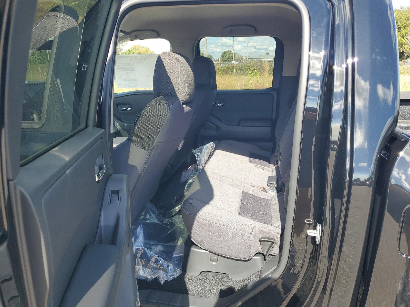 2026 Nissan Frontier Crew Cab 4x2 SV