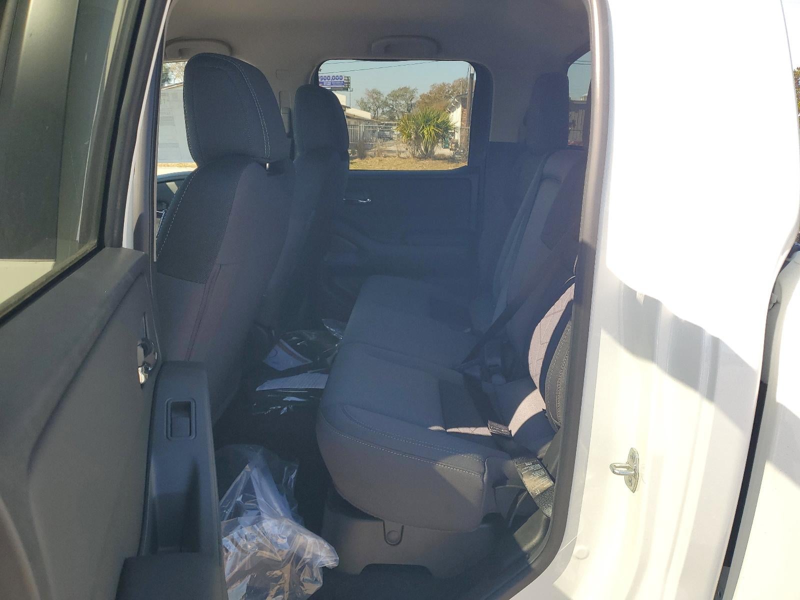 2026 Nissan Frontier Crew Cab 4x4 SV