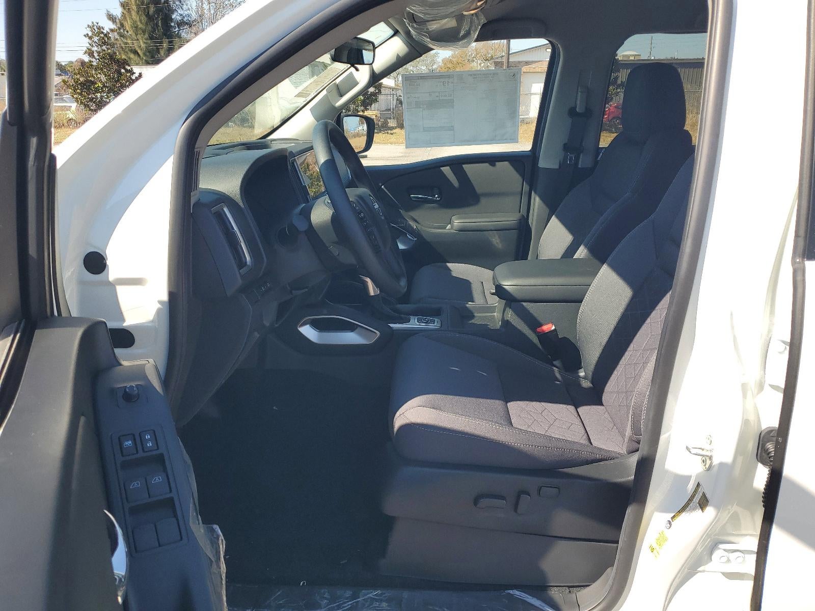 2026 Nissan Frontier Crew Cab 4x4 SV