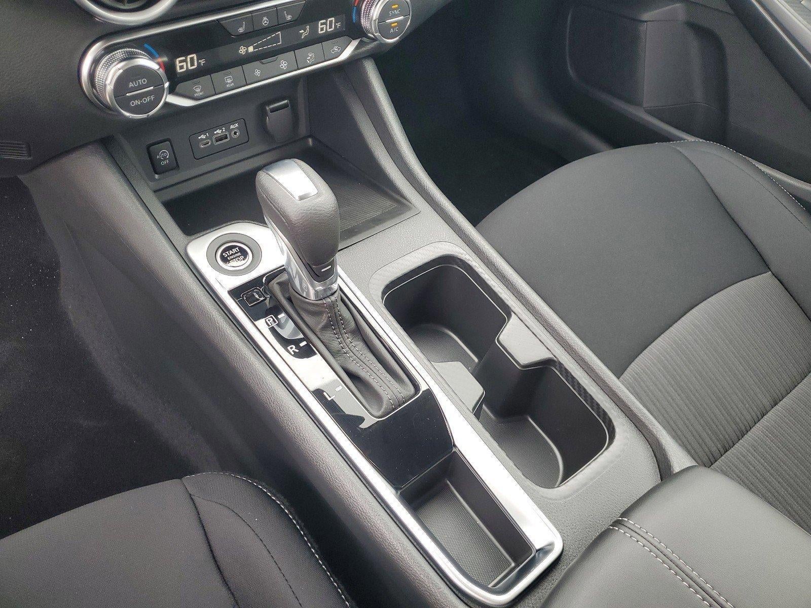 2025 Nissan Sentra SV CVT