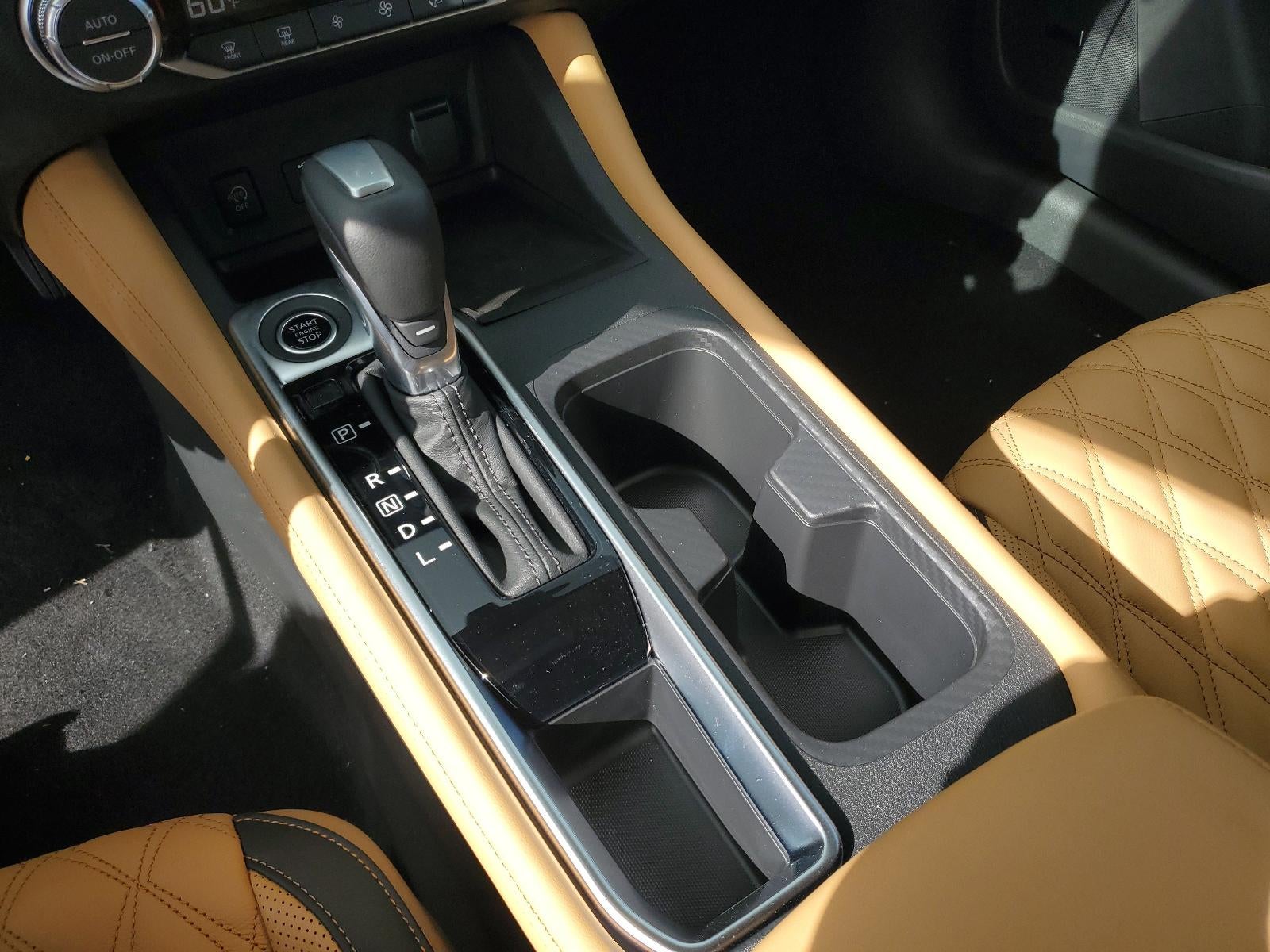 2025 Nissan Sentra SV CVT