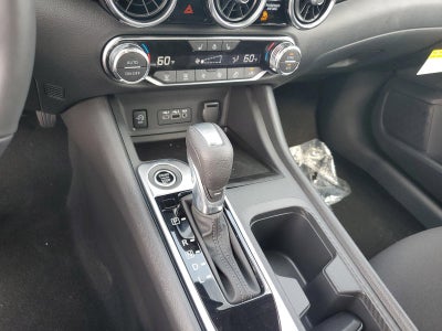 2025 Nissan Sentra SV CVT