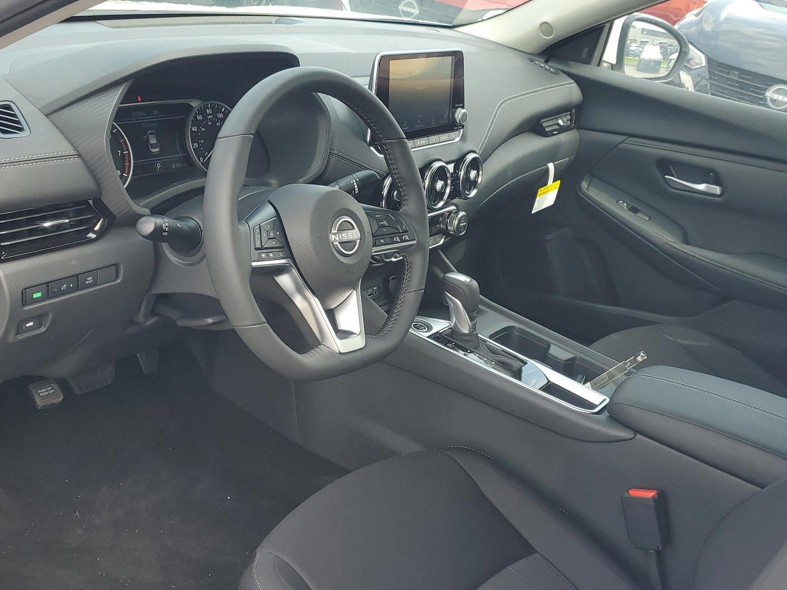 2025 Nissan Sentra SV CVT