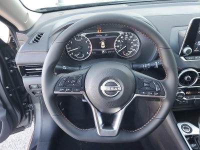 2025 Nissan Sentra SR CVT