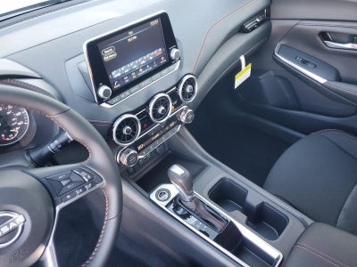 2025 Nissan Sentra SR CVT