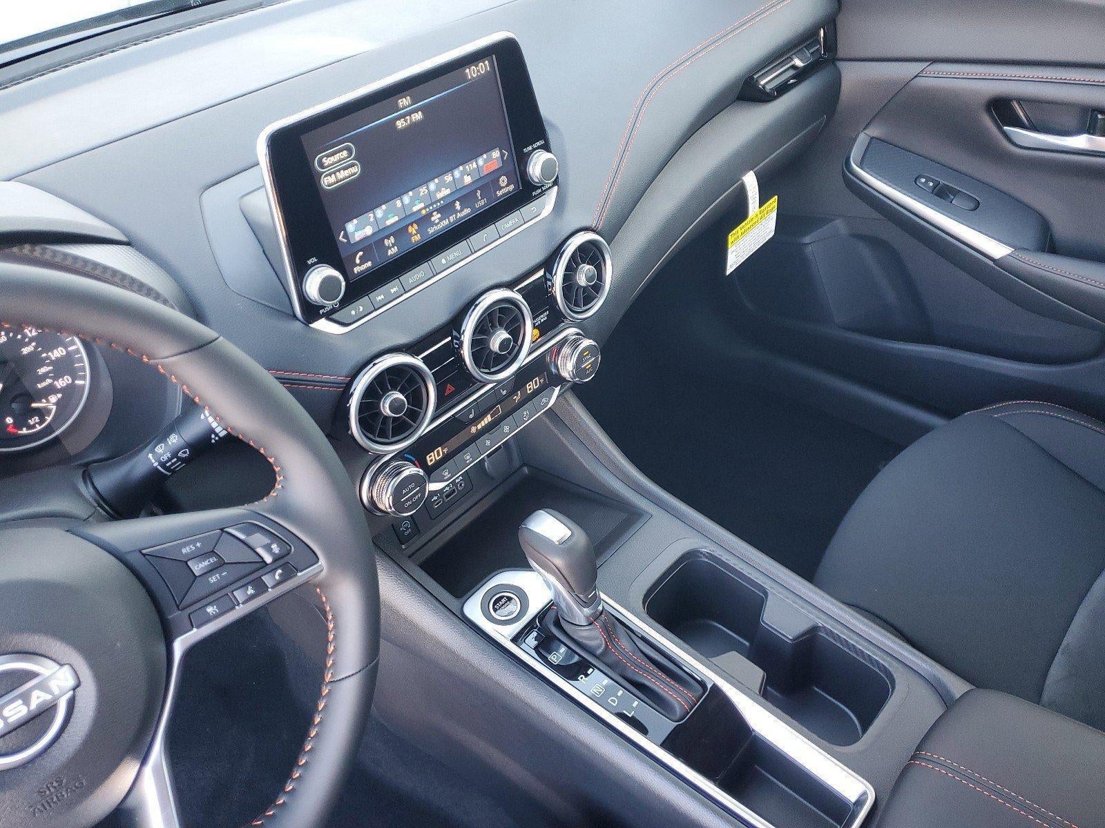 2025 Nissan Sentra SR CVT