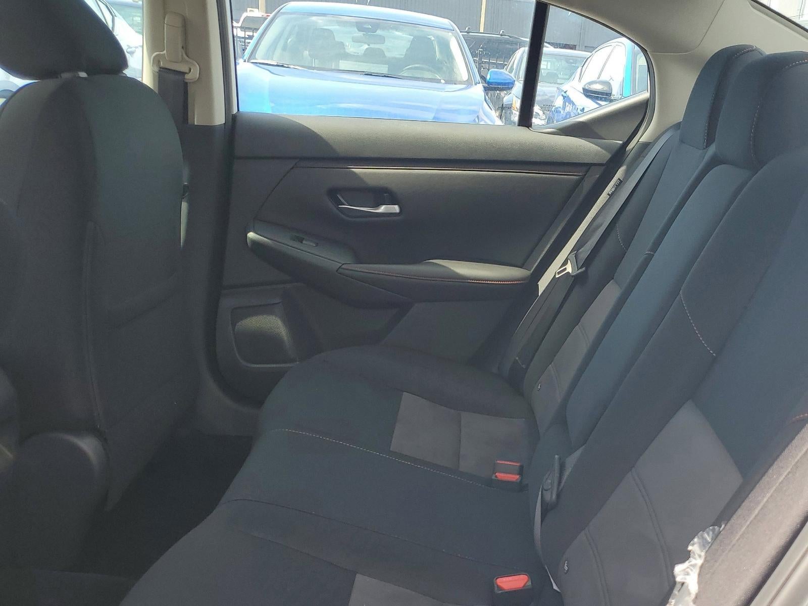 2025 Nissan Sentra SR CVT