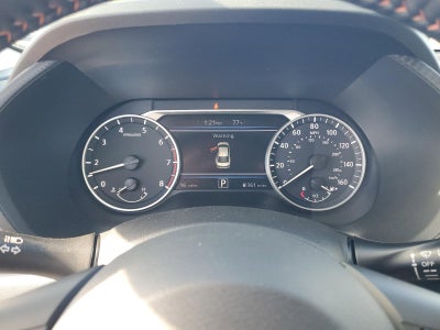 2025 Nissan Sentra SR CVT