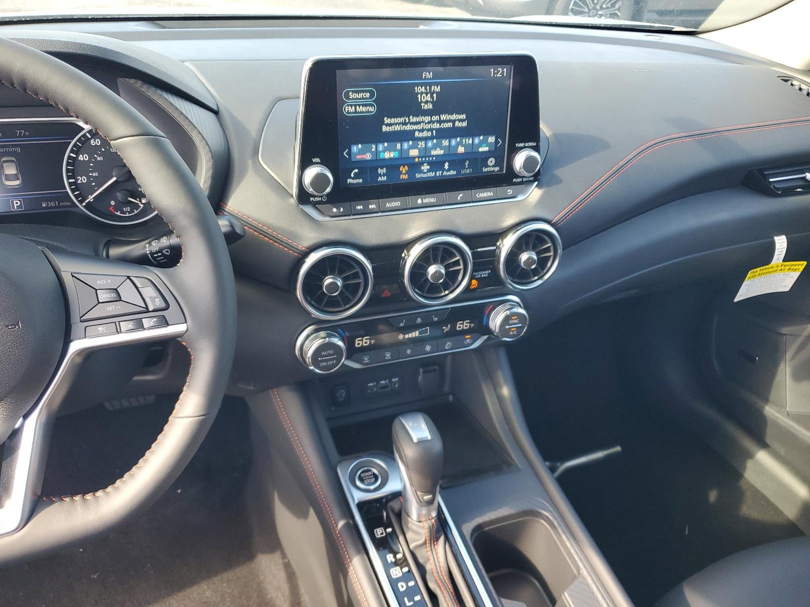 2025 Nissan Sentra SR CVT