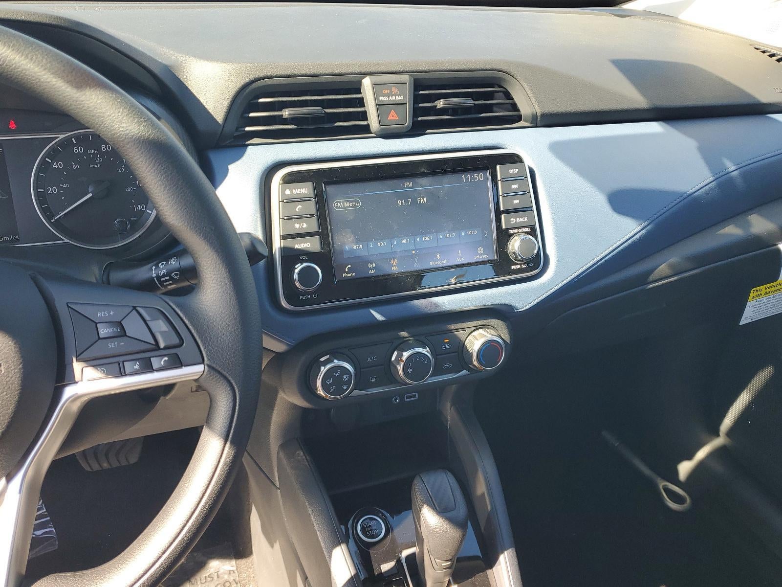 2025 Nissan Versa SV CVT