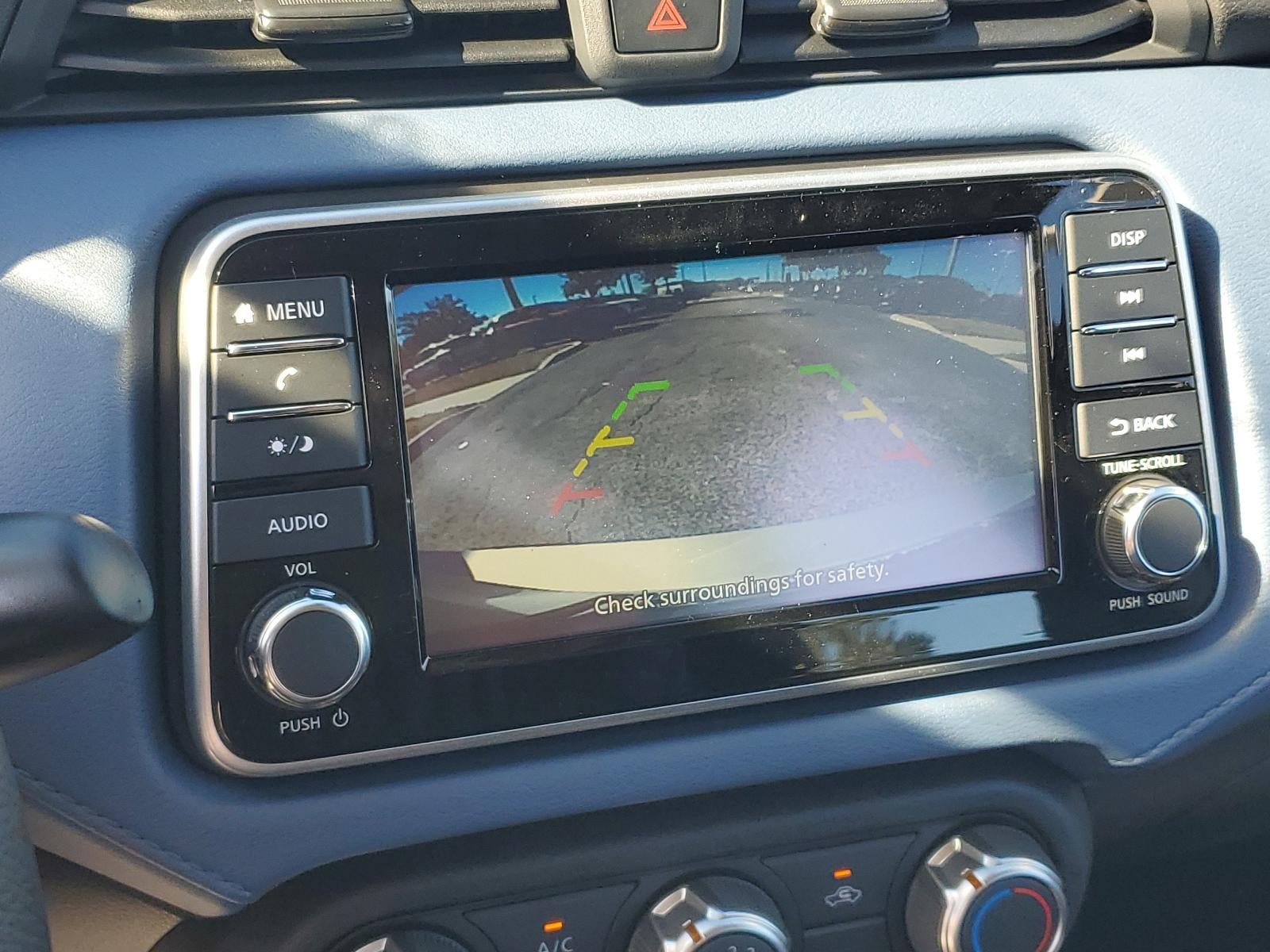 2025 Nissan Versa SV CVT