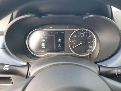 2025 Nissan Versa SV CVT