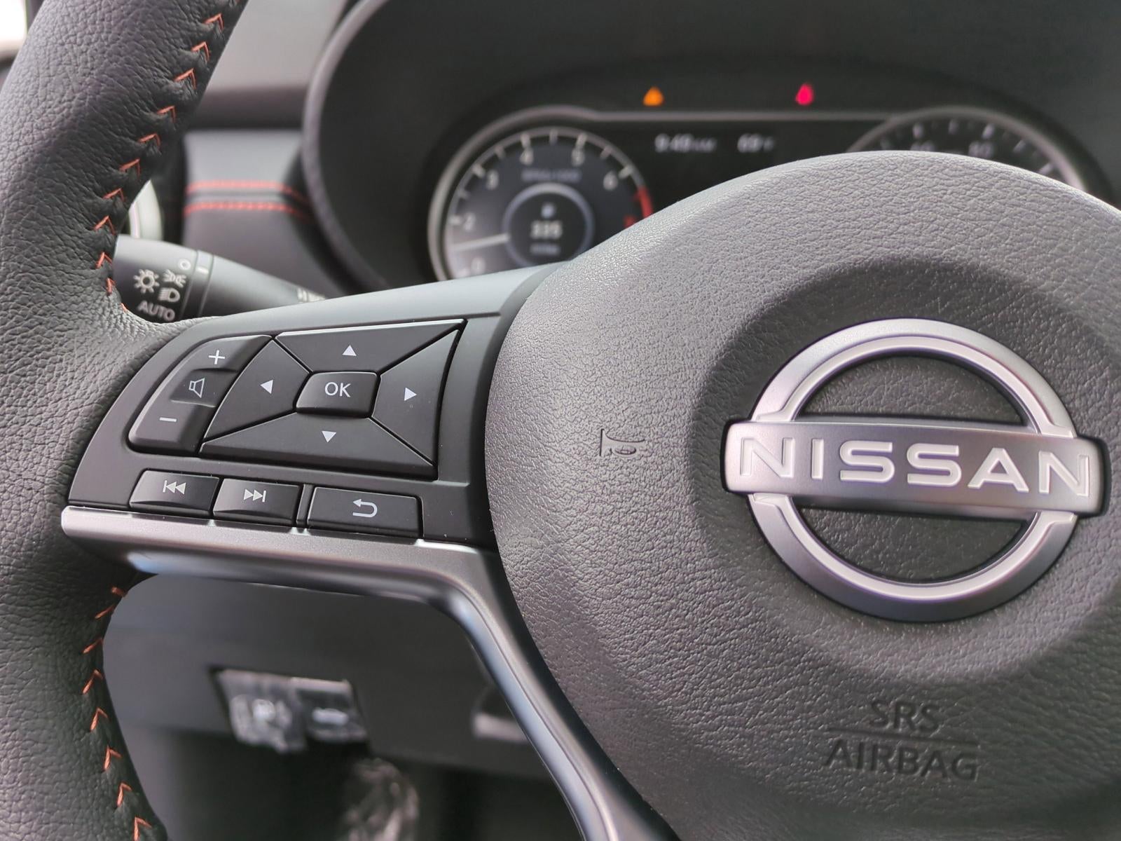 2025 Nissan Versa SR CVT