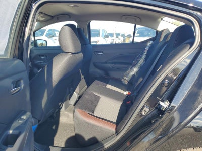 2025 Nissan Versa SR CVT