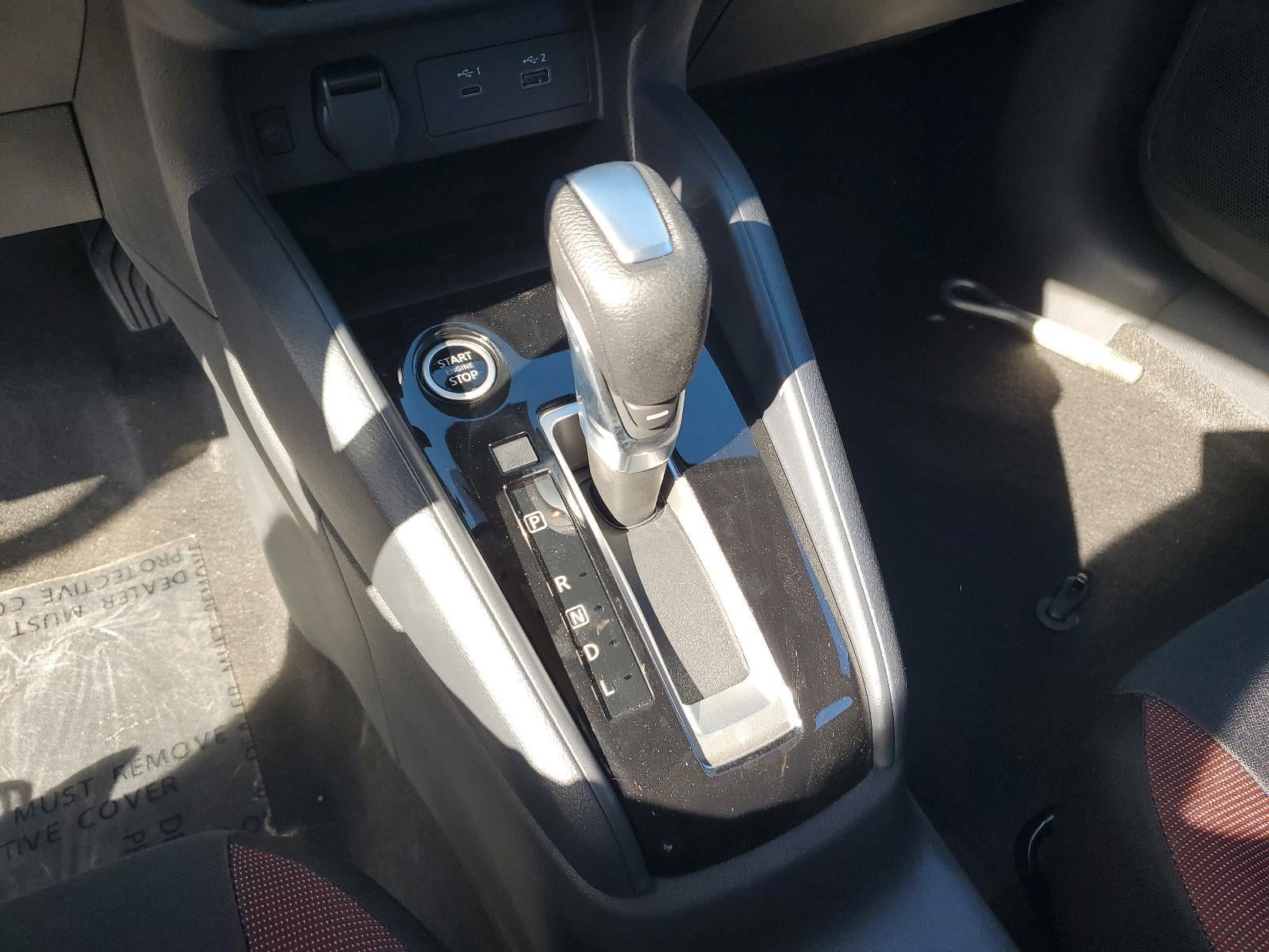 2025 Nissan Versa SR CVT